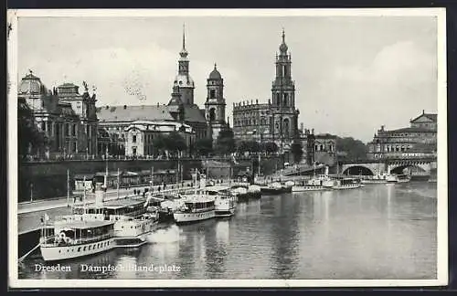 AK Dresden, Dampfschifflandeplatz an der Brühl'schen Terrasse