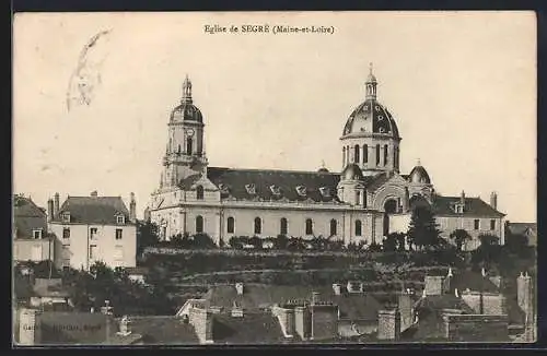 AK Segré, Église de Segré vue depuis les toits du village