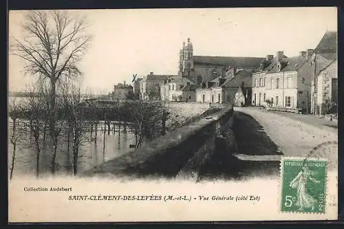 AK Saint-Clément-des-Levées, Vue générale côté Est