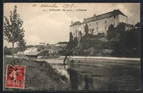 AK Vihiers, L`Hôpital et la rivière adjacente