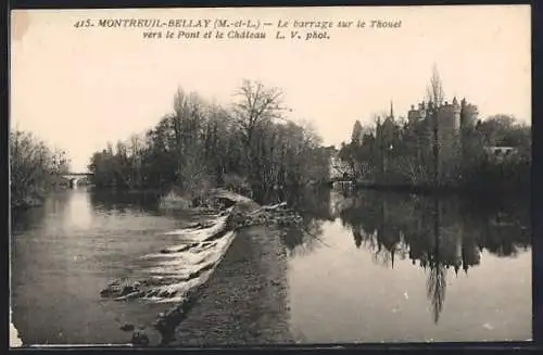 AK Montreuil-Bellay, Le barrage sur le Thouet vers le Pont et le Château