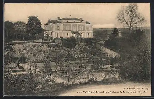 AK Rablay, Château de Briancon et ses jardins élégants