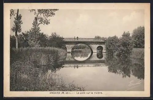 AK Andard, Le pont sur la rivière