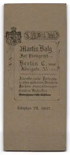 Fotografie Martin Balg, Berlin, Königstr. 33, Porträt einer jungen Dame