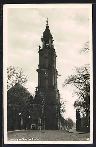AK Potsdam, Strassenpartie an der Garnisonkirche
