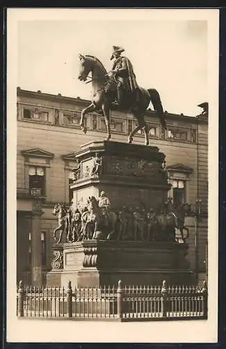 AK Berlin, Unter den Linden, Denkmal Friedrichs des Grossen