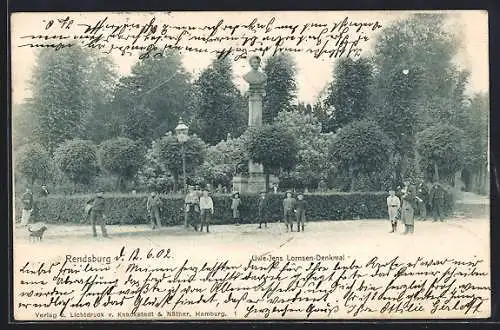 AK Rendsburg, Uwe-Jens Lornsen-Denkmal mit kleiner Versammlung