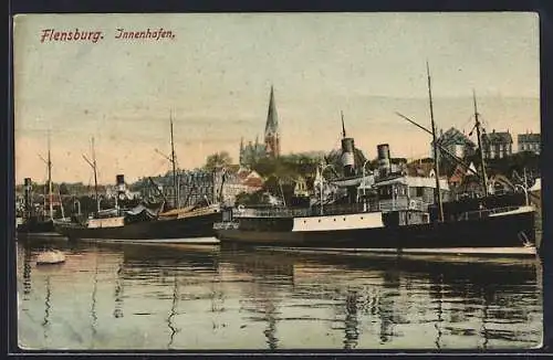 AK Flensburg, Innenhafen mit Schiffen