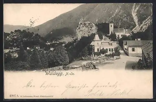 AK Waldegg /N.-Oe., Strassenpartie mit Kirche