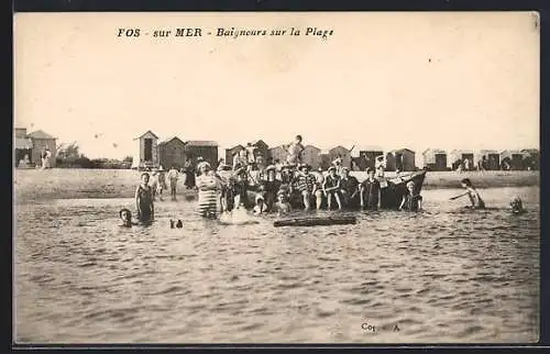 AK Fos-sur-Mer, Baigneurs sur la Plage