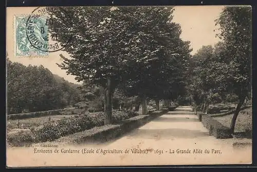 AK Gardanne, La Grande Allée du Parc de l`École d`Agriculture de Valabre