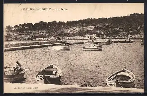 AK Carry-le-Rouet, La Jetée avec bateaux amarrés