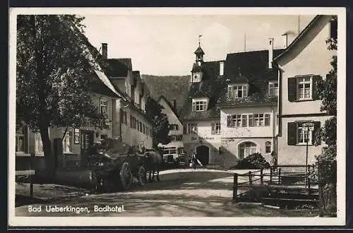 AK Bad Ueberkingen, Badhotel, Ortspartie mit Fuhrwerk