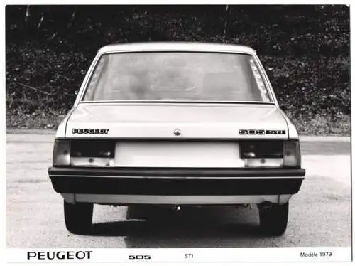 Fotografie Auto Peugeot 505 STI, Modell 1979, Heck, Werkfoto