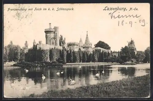 AK Laxenburg, Franzensburg mit Teich im k. k. Schlosspark