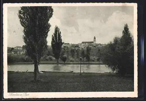 AK Landau a. Isar, Blick über die Isar auf den Ort