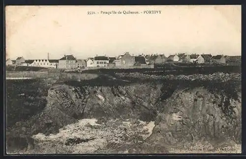 AK Portivy, Vue sur les falaises et les maisons de la presqu`île de Quiberon