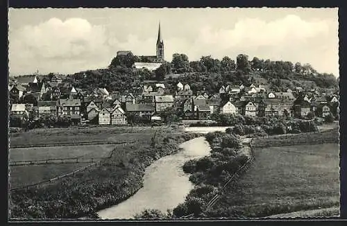 AK Frankenberg /Eder, Ortsansicht mit Eder