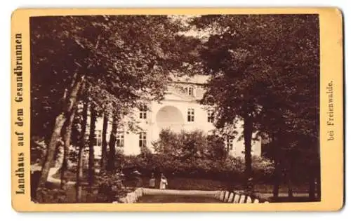 Fotografie unbekannter Fotograf, Ansicht Bad Freienwalde, Blick zum Landhaus auf dem Gesundbrunnen