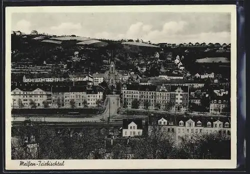 AK Meissen-Triebischtal / Elbe, Teilansicht mit Kirche aus der Vogelschau