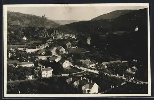 AK Senftenberg im Kremstal, Teilansicht mit Strassenpartie