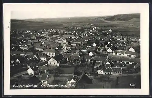 AK Gr.-Schweinbarth /N.-Ö., Teilansicht, Fliegeraufnahme