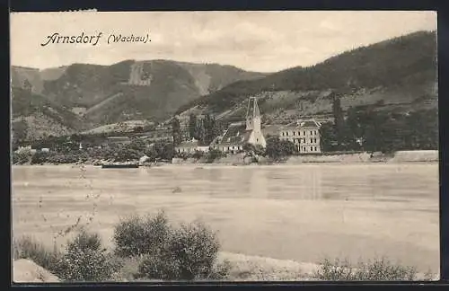 AK Arnsdorf /Wachau, Uferpartie mit Kirche