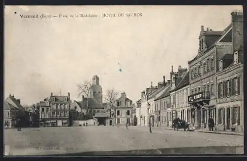 AK Verneuil, Place de la Madeleine, Hôtel du Saumon