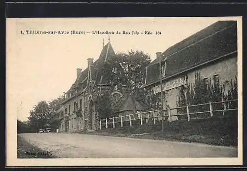 AK Tillières-sur-Avre, L`Hostellerie du Bois Joly, route bordée d`arbres