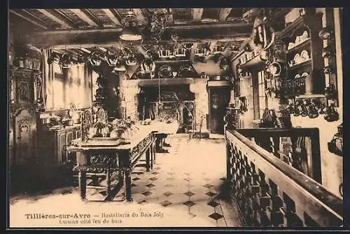 AK Tillières-sur-Avre, Hostellerie du Bois Joly, cuisine côté feu de bois