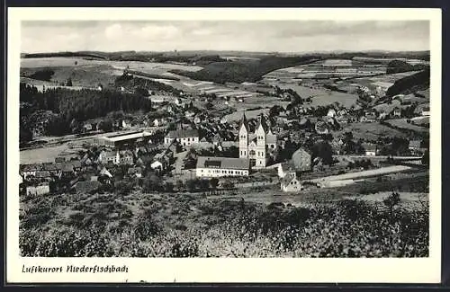 AK Niederfischbach, Ortsansicht vom Berg aus