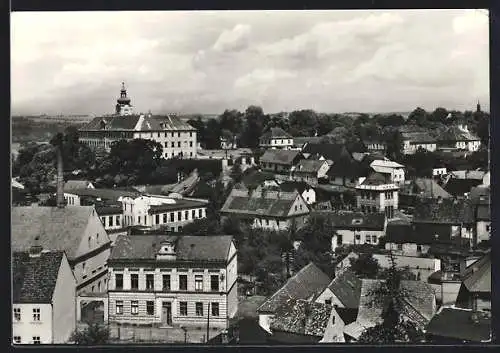 AK Mnichovo Hradiste, Celkový pohled na dolní cást mesta a zámek