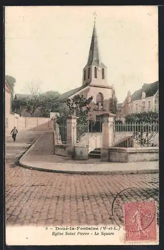 AK Doué-la-Fontaine, Église Saint-Pierre, Le Square