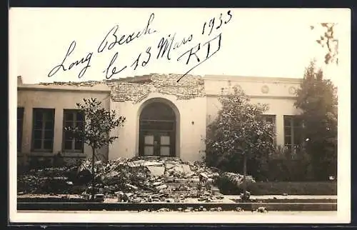 AK Long Beach, CA, Schaden an einem Haus nach dem Erdbeben 1933