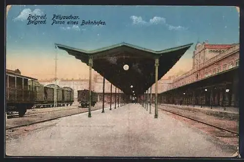 AK Beograd / Belgrad, Peron zeleznicke stanice, Peron eines Bahnhofs, Eisenbahn