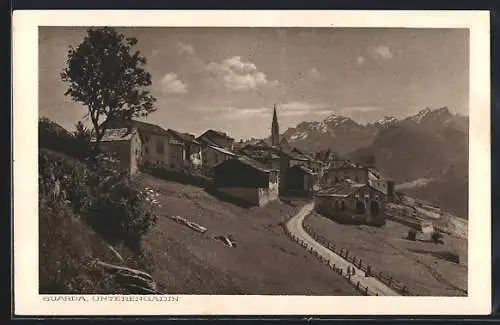 AK Guarda, Blick auf das Dorf im Unterengadin