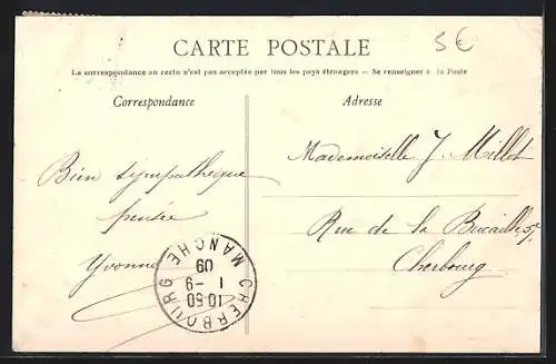 AK Rennes, Rue de Rohan animée avec passants et bâtiments historiques