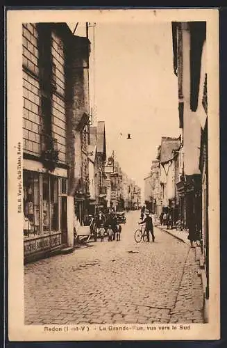 AK Redon, La Grande-Rue, vue vers le Sud