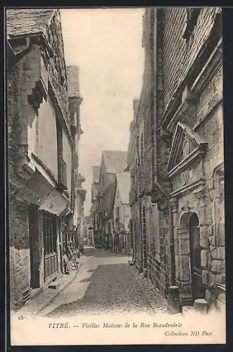 AK Vitré, Vieilles Maisons de la Rue Baudrairie