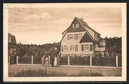 AK Dresden-Bühlau, Wohnhaus in der Schillerstrasse