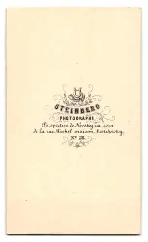 Fotografie Steinberg, St. Petersburg, deutsche Schauspielerin Hedwig Niemann-Raabe als Bettlerin