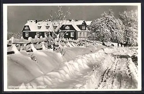 AK Hüttgeswasen /Birkenfeld-Nahe, Ortspartie im Schnee