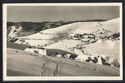 AK Todtnauberg, der Ort im Winter mit Blick auf den Belchen