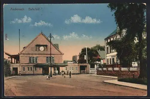 AK Andernach, Bahnhof mit Strassenpartie