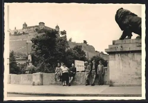 Foto-AK Würzburg, Blick zur Festung