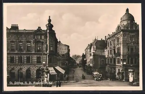 AK St. Pölten /N. D., Kremserstrasse mit Cafe Bahnhof