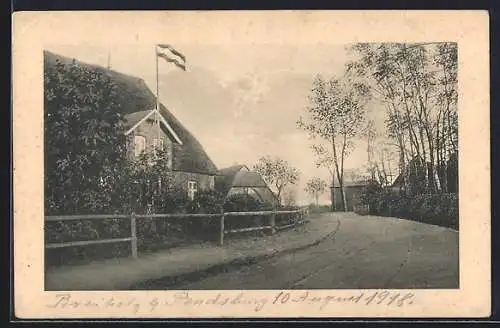 AK Breiholz, Wohnhaus mit wehender Flagge