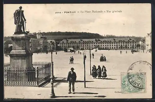 AK Pontivy, la Place Nationale, Vue générale