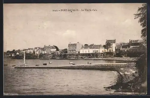 AK Port-Navalo, La Vieille Cale avec bateaux amarrés