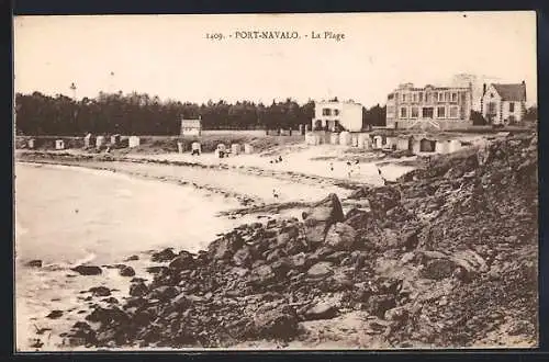 AK Port-Navalo, La Plage avec cabines et villas en bord de mer